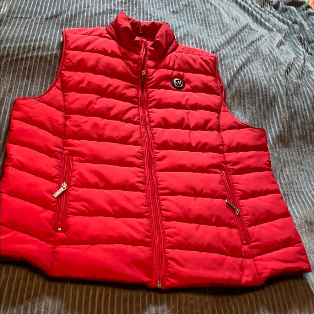 MK Puffer vest